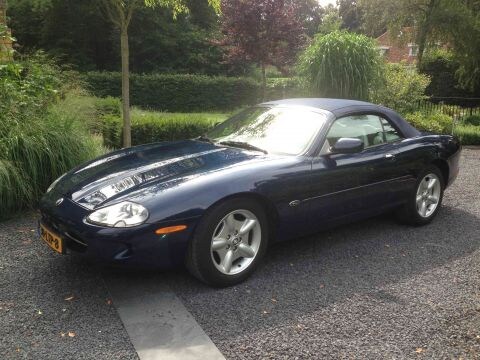 Jaguar XK8 Convertible (1999)