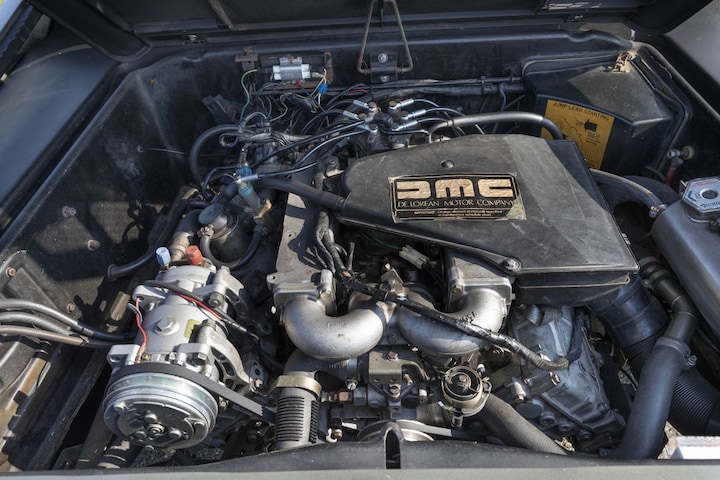 DeLorean DMC-12