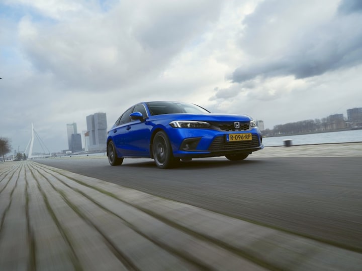 Honda Civic e:HEV Advance (2022)