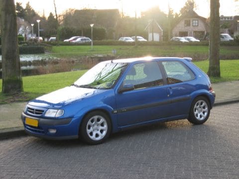 Citroën Saxo 1.6i VTS 16V (1998)