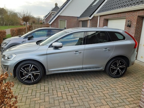 Volvo XC60 D4 R-Design
