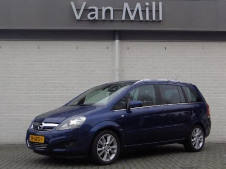 Opel Zafira 1.8 Cosmo (2008)