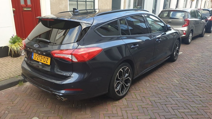 Ford Focus Wagon 1.5 EcoBoost 150pk ST Line Business (2020)