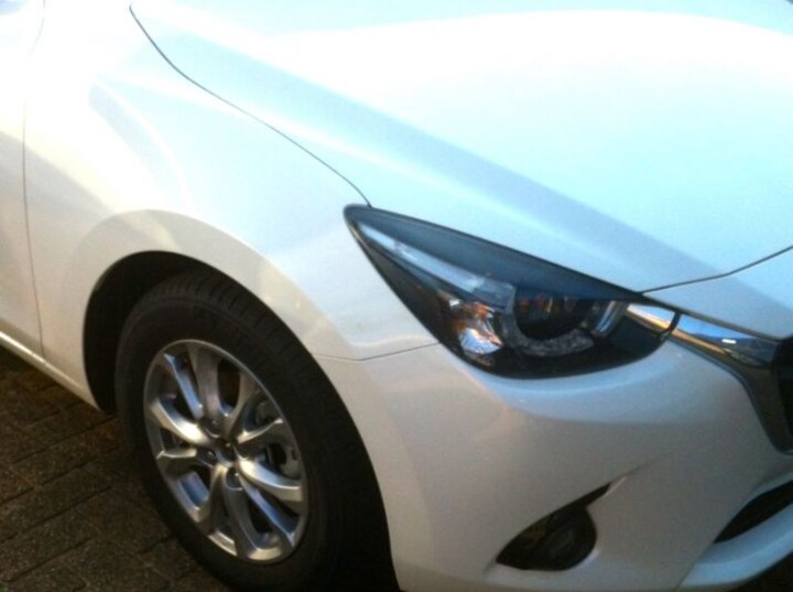 Mazda 2 SkyActiv-G 90 TS+ (2015)