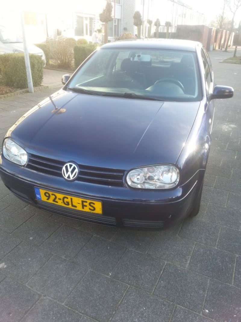 Volkswagen Golf 1.9 TDI 90pk (2001)