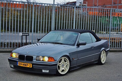 BMW 320i Cabrio Executive