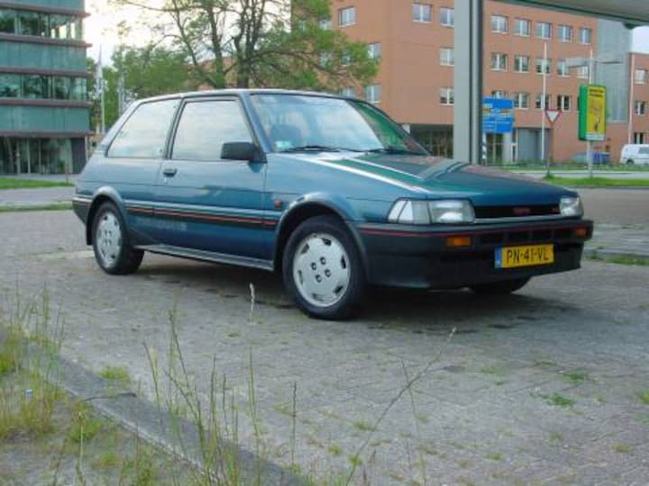 Toyota Corolla 1.6i GT (1986)