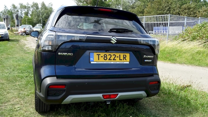 Suzuki S-Cross 1.4 Boosterjet Smart Hybrid Style (2023)