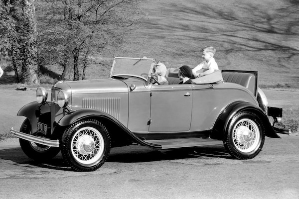 Ford V8 Roadster