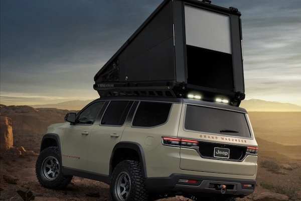 Jeep Grand Wagoneer Overland Concept