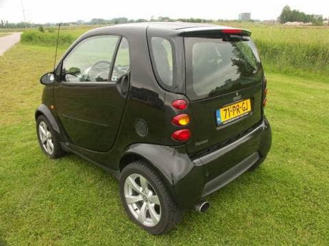 Smart fortwo coupé pure 37kW (2004)