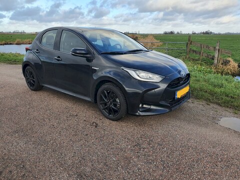 Toyota Yaris 1.5 Hybrid Dynamic