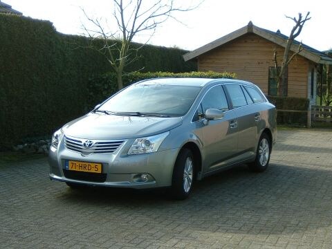 Toyota Avensis Wagon 1.8 VVT-i Dynamic