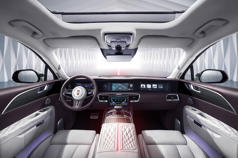 Hongqi E-HS9