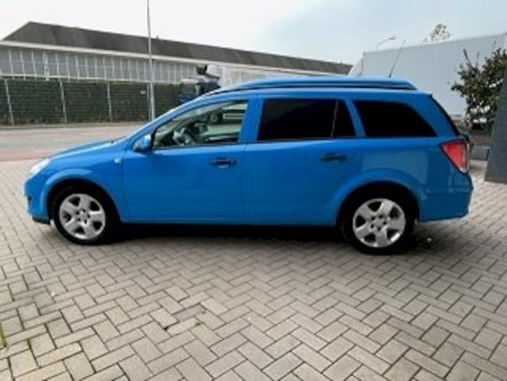 Opel Astra Stationwagon 1.7 CDTi 110pk Edition