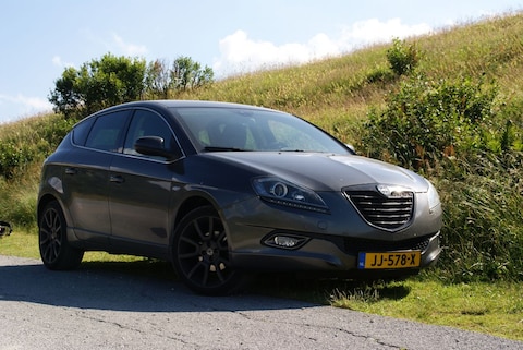 Lancia Delta 1.6 Multijet 120pk S MomoDesign (2014)