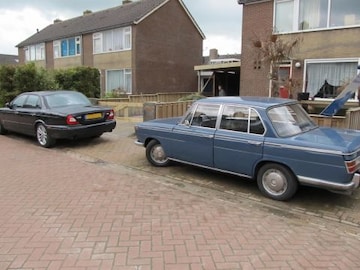 BMW Der neue klasse Hellmuth. (1971)