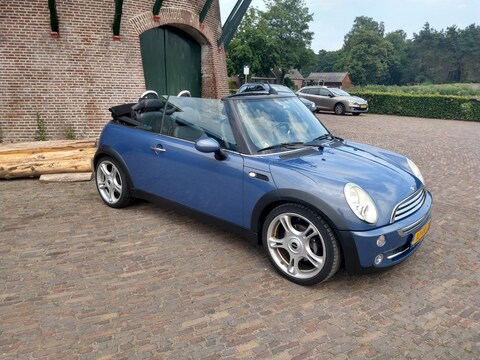 MINI Cabrio Cooper