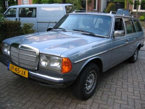 Mercedes-Benz 300 TD (1985)
