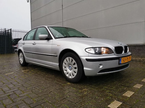 BMW 316i Black & Silverline