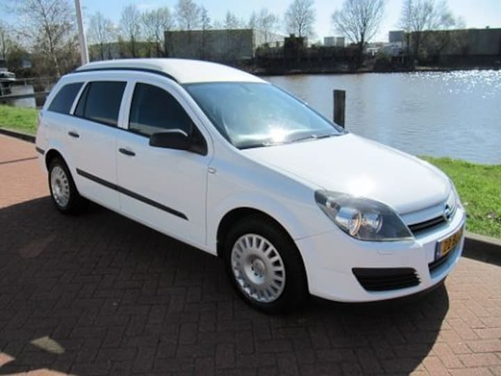 Opel Astra 1.7 CDTI VAN 101 pk