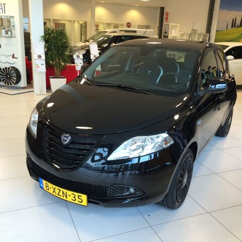 Lancia Ypsilon TwinAir 80 Elefantino