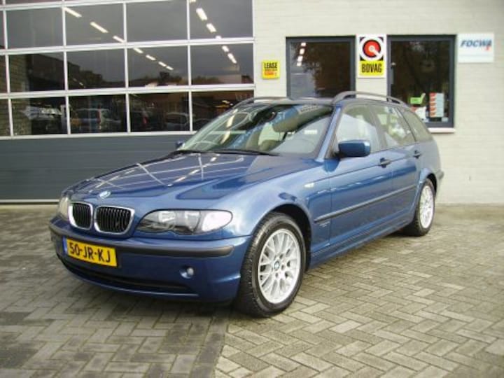 BMW 320d touring Executive (2002)