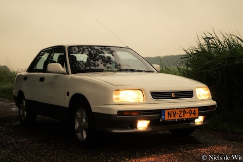 Daihatsu Applause 16 Tokyo (1996)