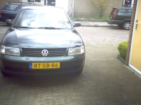 Volkswagen Passat 1.8 5V Trendline