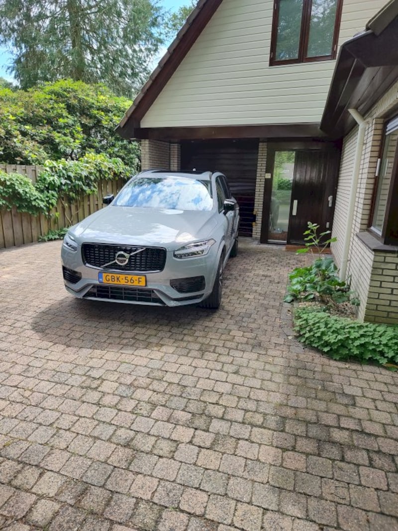 Volvo XC90 T8 Recharge AWD Ultra (2024)