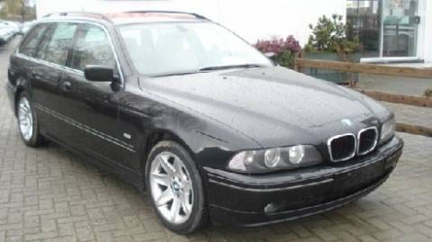 BMW 525d touring (2003)