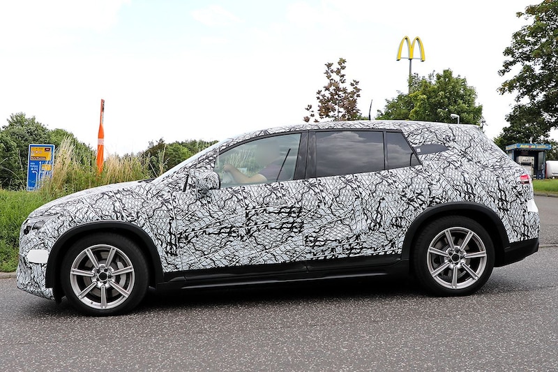 Spyshots Mercedes-Benz EQS SUV