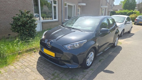 Mazda 2 Hybrid Centre-Line (2024)