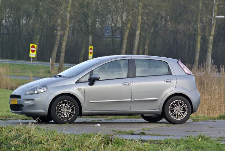 Fiat Punto 1.3 MultiJet 16v Easy (2012)