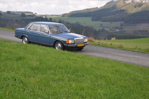 Mercedes-Benz W123 (1980)