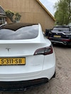 Tesla Model Y Long Range AWD (2023)