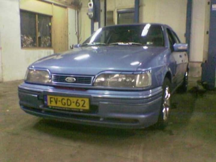 Ford Sierra 2.0i CL (1992)