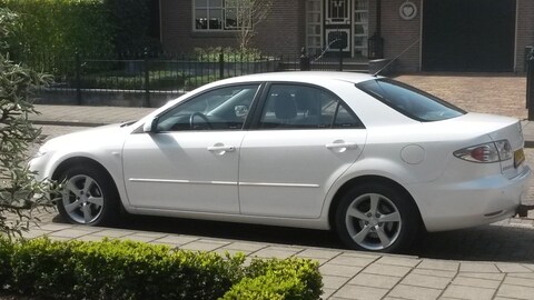 Mazda 6 2.0 Executive (2003)