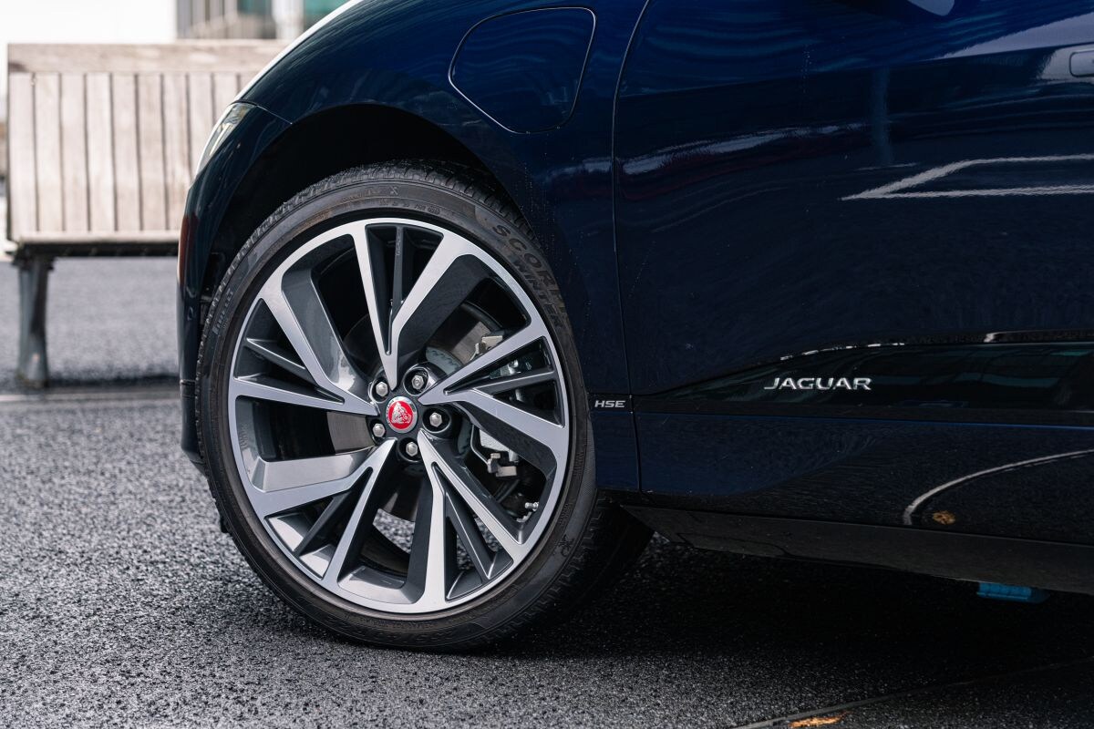 Audi ETron Sportback vs. Jaguar IPace Dubbeltest