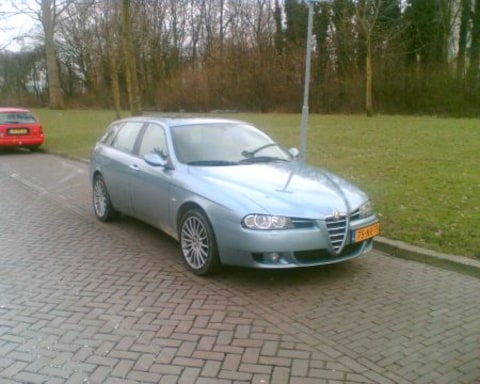 Alfa Romeo 156 Sportwagon 2.4 JTD 20V Distinctive (2004)