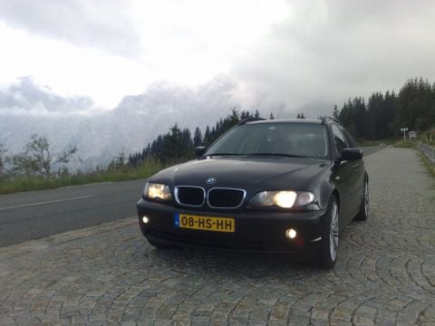 BMW 320d touring (2001)