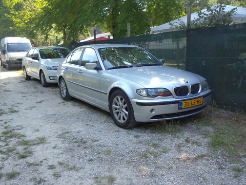 BMW 318i