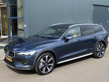 Volvo V60 Cross Country B5 AWD Business Pro (2020)