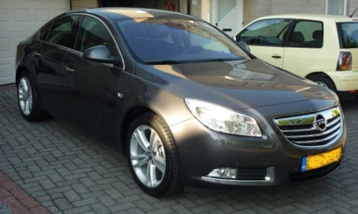 Opel Insignia 2.0 CDTi Executive 130PK (2009)