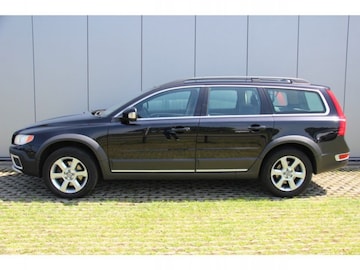 Volvo XC70 D5 AWD Summum (2008)