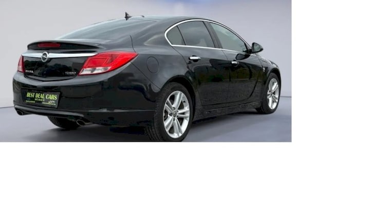 Opel Insignia 2.0 Turbo S/S Sport (2012)