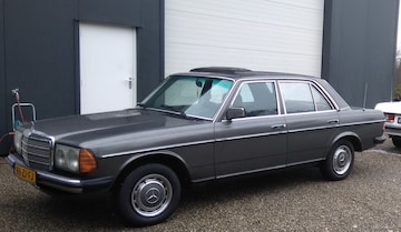 Mercedes-Benz 300 D (1978)