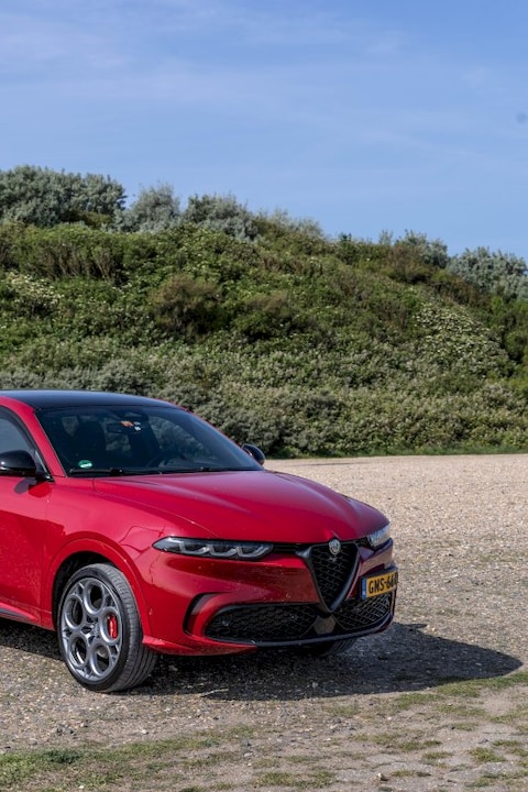 Alfa Romeo Tonale 1.3T Plug-In Hybrid 280pk Italiano