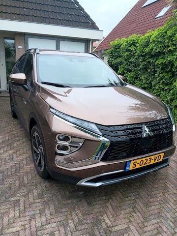 Mitsubishi Eclipse Cross PHEV Intense+ (2022)