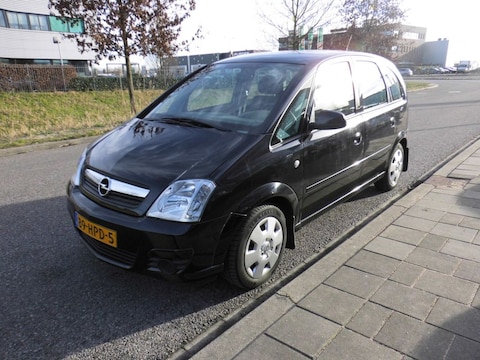 Opel Meriva 1.4-16V Essentia